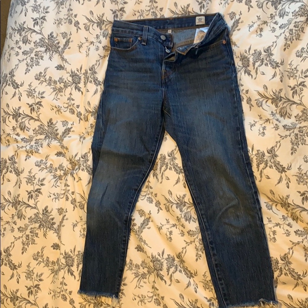 Levi wedgie 25